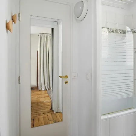 Lägenhet Charming Duplex In Privatestreet, Citycenter *