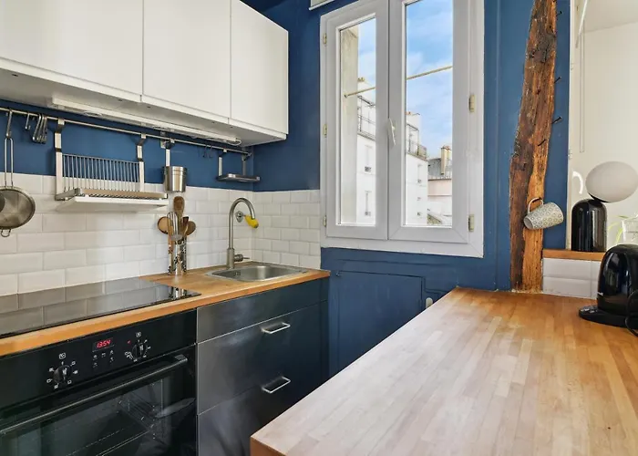 Charming Duplex In Privatestreet, Citycenter Apartment *